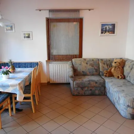 Hofer Apartment